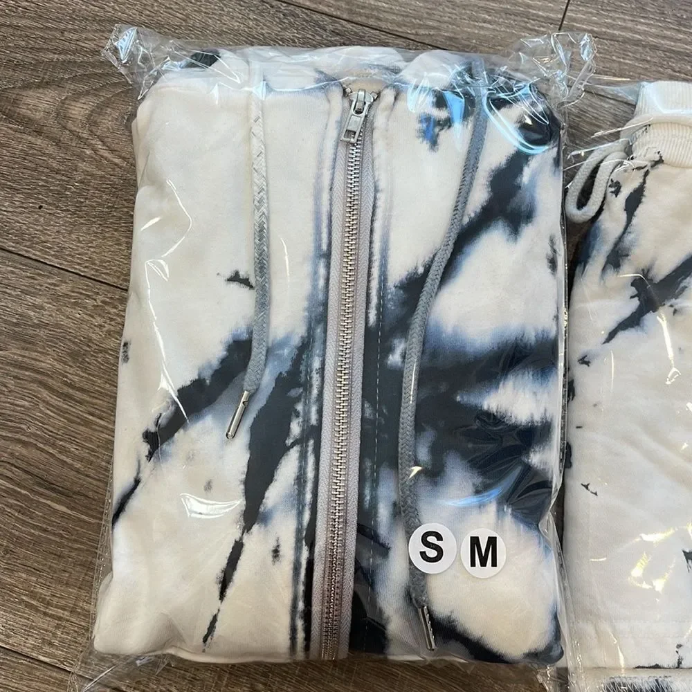 Tye Dye Blue/White Hooded Sweatshirt and Short Matching Set (S/M)